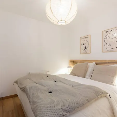 6 Pers A 2 Min De Skyvall Avec Balcon Sud Et Parking - Fr-1-695-68 * Loudenvielle
